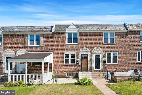 306 Pine St Photo 1