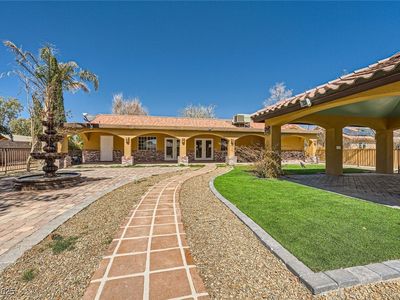6151 Whispering Sands Dr, Las Vegas, NV, 89131