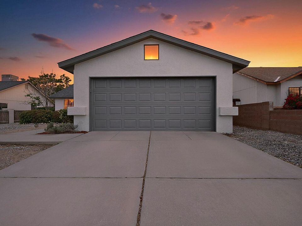 1st image of 919 Sunbird Rd SW