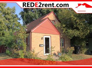 1049 Garfield Ave, Beloit, WI 53511
