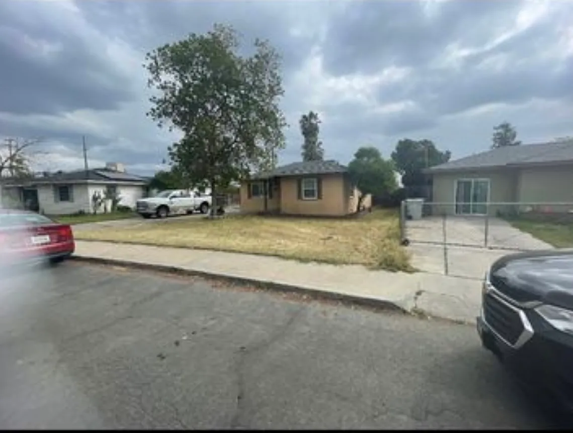 2 bed, 797 sqft, $2,000 — Photo 1