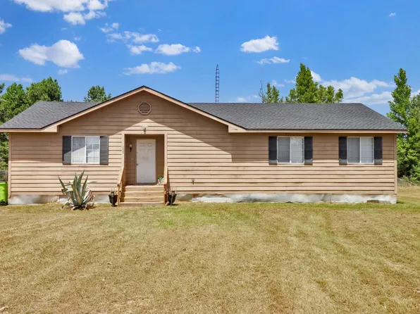 5623 Condor Rd, Gilmer, TX 75645
