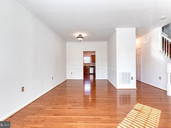 3rd image of 2502 Weston Ct