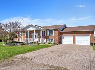 8869 Talbot Trl, Chatham Kent, ON N0P 1A0