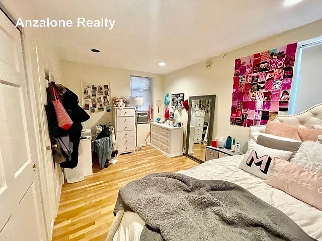 14 1/2 Hull St #5 — Photo 14