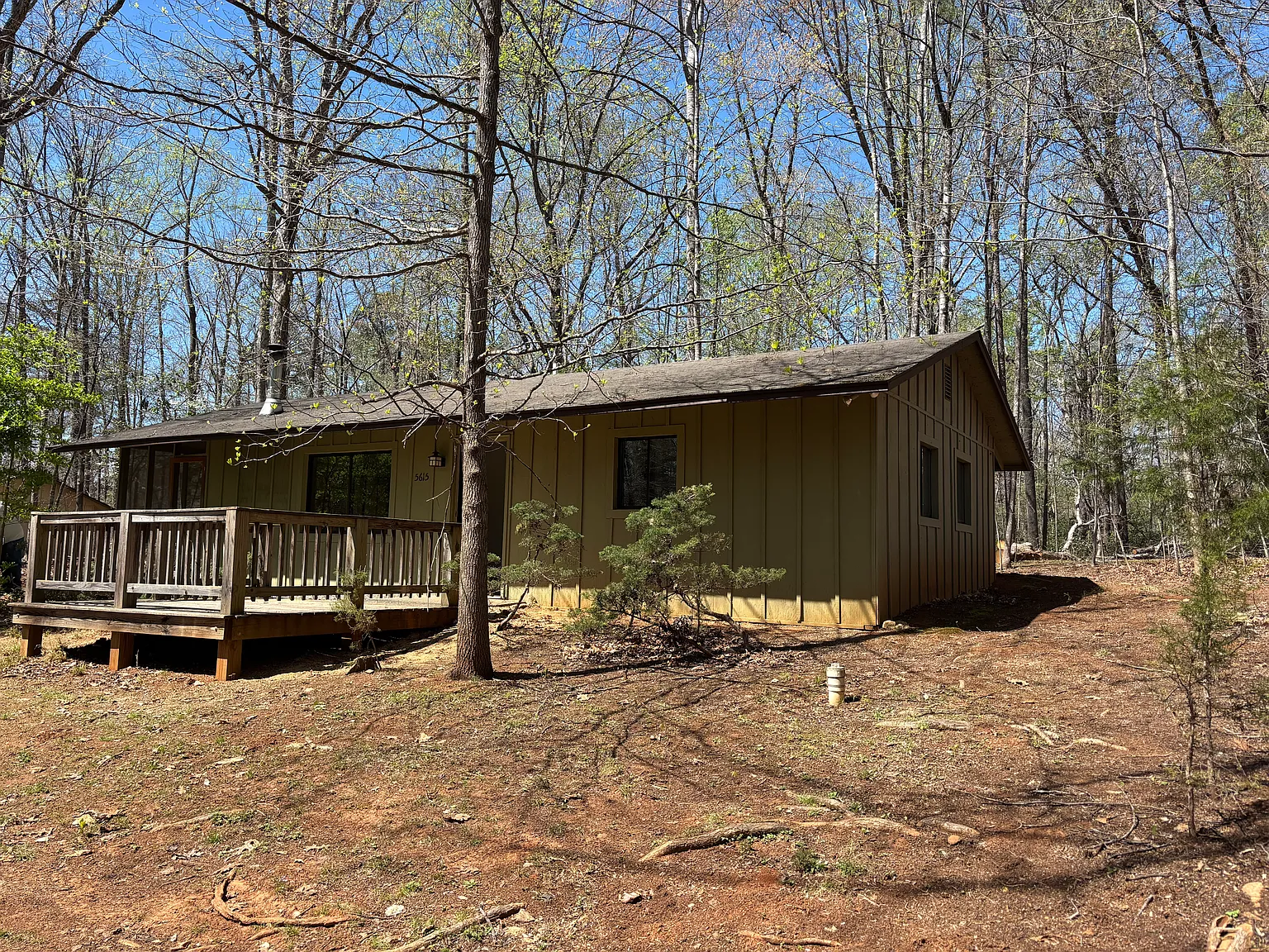 Raleigh Rd, Charlottesville — Photo 1
