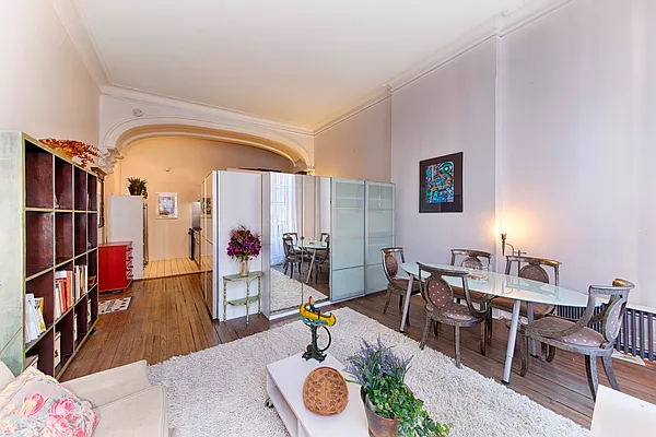 Rented by Isen & Company : Real Estate Advisors | media 60