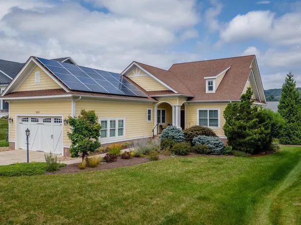 3063 Clubhouse Hill Rd, Harrisonburg, VA 22801