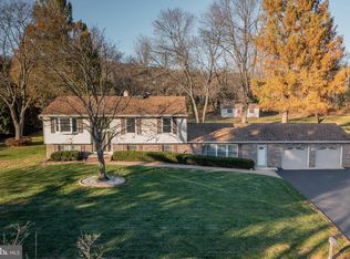 1898 Berue Dr, Coatesville, PA 19320