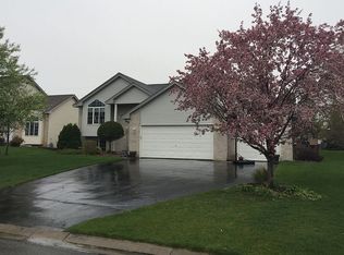 10020 Pin Oak Ct N, Brooklyn Park, MN 55443