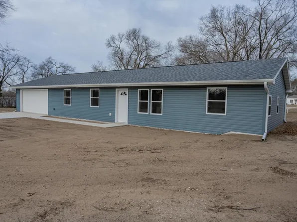 120 Tara Dr, Tomah, WI 54660