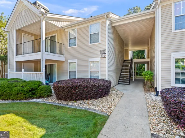1026 Ridgefield Dr, Peachtree City, GA 30269