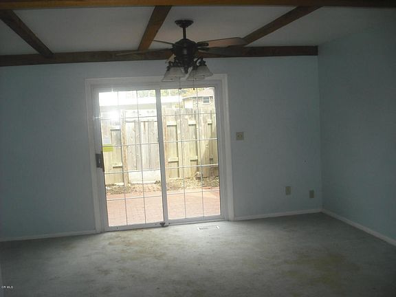 4th image of 1210 Woodbrook Cir W APT H