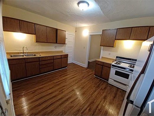 1st image of 1603 5th Ave #1E