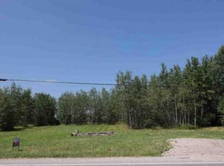 10198 Fenton Rd, Fenton, MI 48430