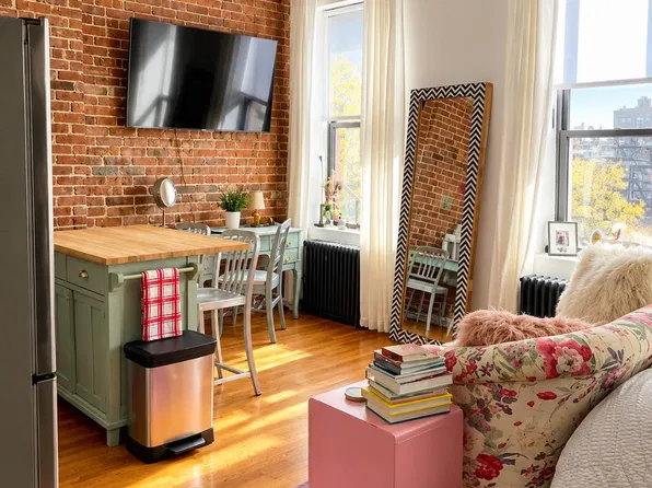 57 E 3rd St #4A, New York, NY 10003