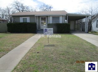 718 Mickan St, Copperas Cove, TX 76522