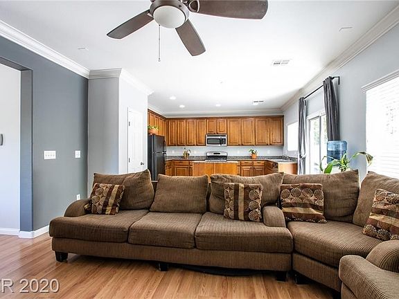 5th image of 9746 Meryton St