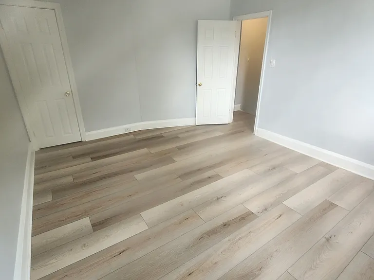524 Beaumont Ave — Photo 17