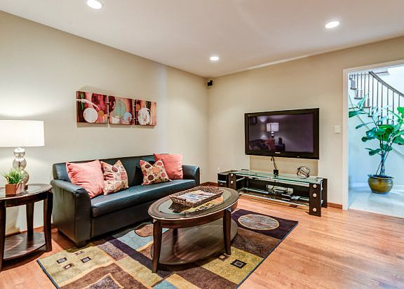 3rd image of 10397 Amistad Ct