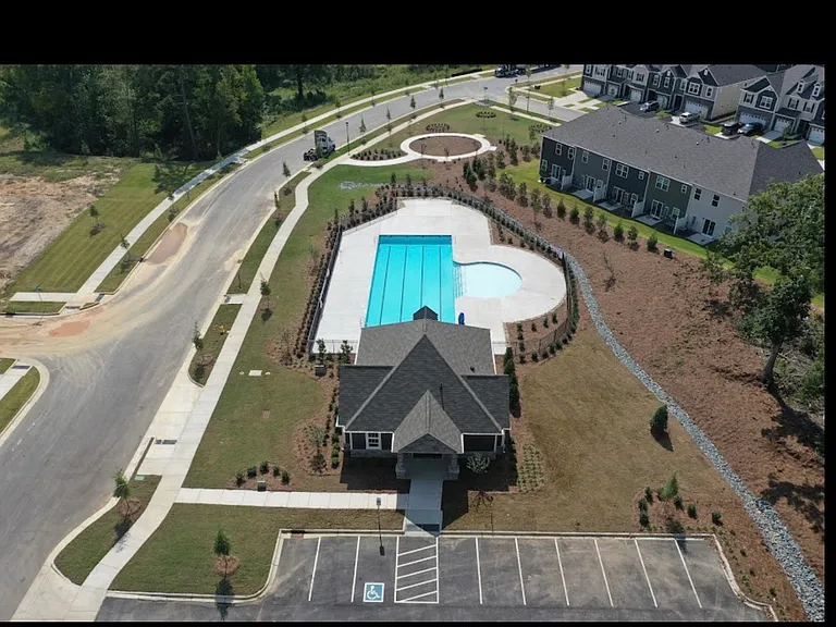 3165 Lilac Grove Dr — Photo 7