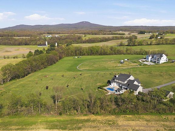5th image of 5754 Tuscarora Rd