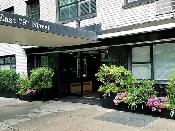 420 East 79th Street 16C image 6 of 6