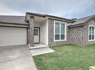 11 Market Loop, Morgans Pt Resort, TX 76513