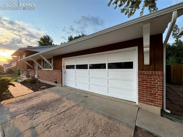 4130 Valli Vista Rd, Colorado Springs, CO 80909