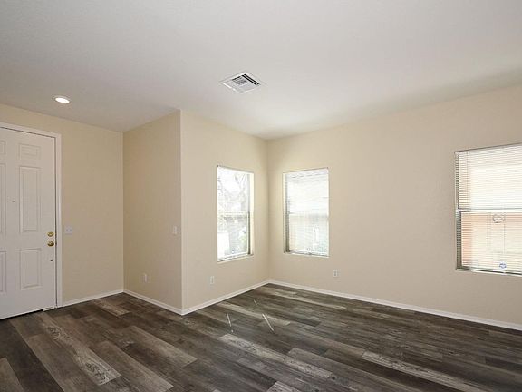 4th image of 6458 W Diana Ave