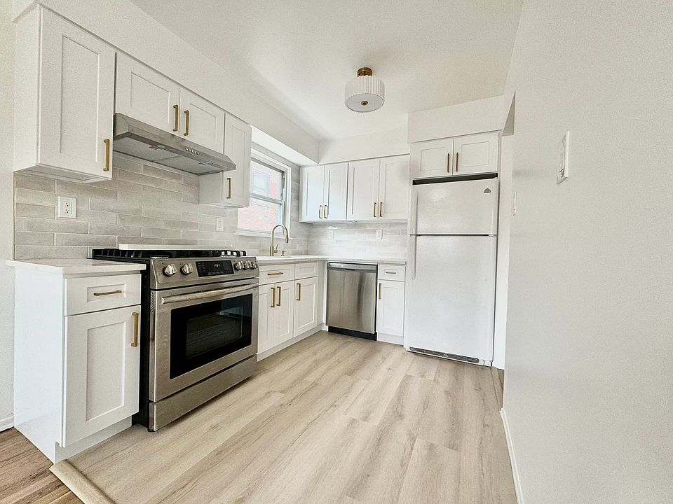 1st image of 30-35 47th St #3