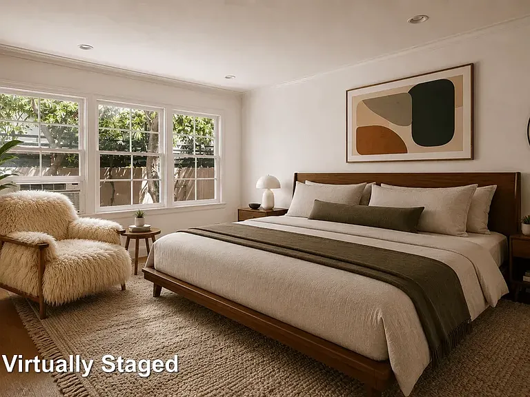 346 N Palm Dr #4 — Photo 4