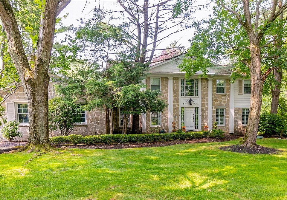 28051 Cambridge Ln, Pepper Pike, OH 44124 Zillow