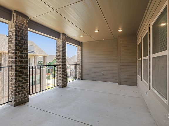 2nd image of 8025 Snowmass Dr