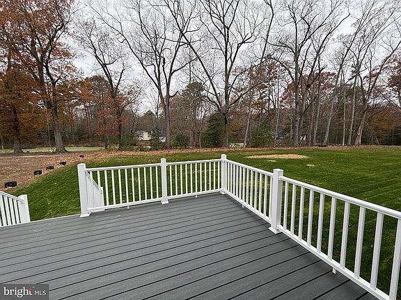 3rd image of 175 Wildwood Rd