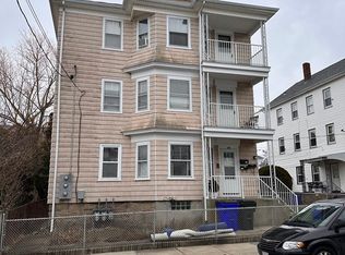 246 Davis St, Fall River, MA 02720