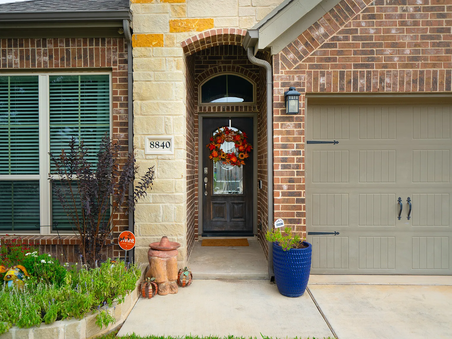 3 bed, 1990 sqft, $2,250 — Photo 4
