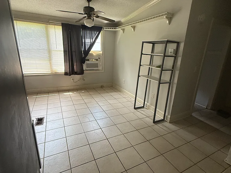 3032 Allison St — Photo 4