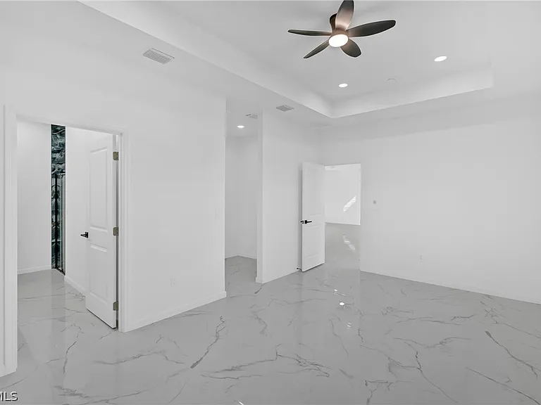 5231 6th St W — Photo 21