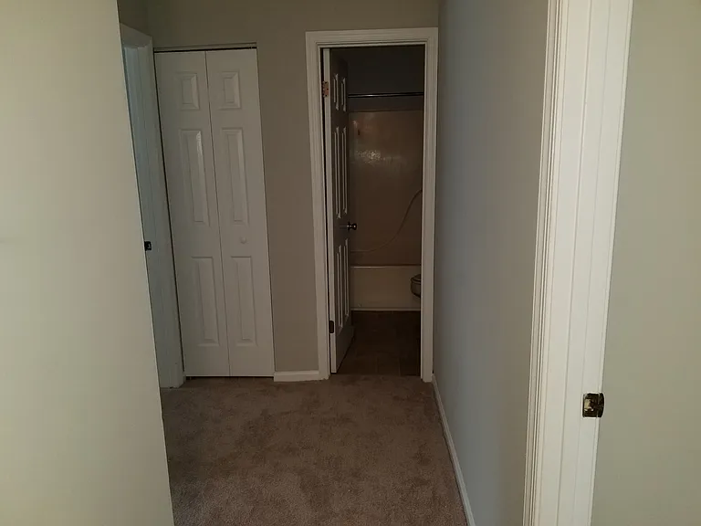 1125 Old Denbigh Blvd — Photo 12