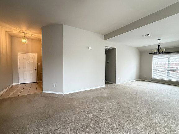 5th image of 11823 Chaparral Dr