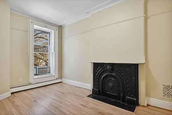 Rented by Corcoran | media 10