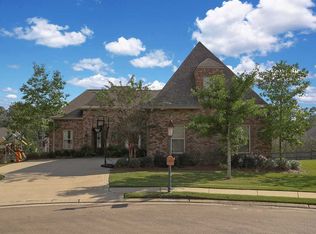 302 Pinnacle Cv, Brandon, MS 39047