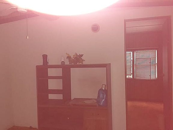 Living Room to end bedroom 