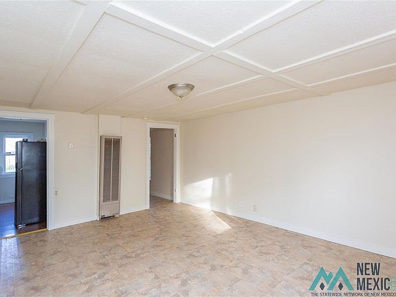 5th image of 1814 N Cambridge Ave