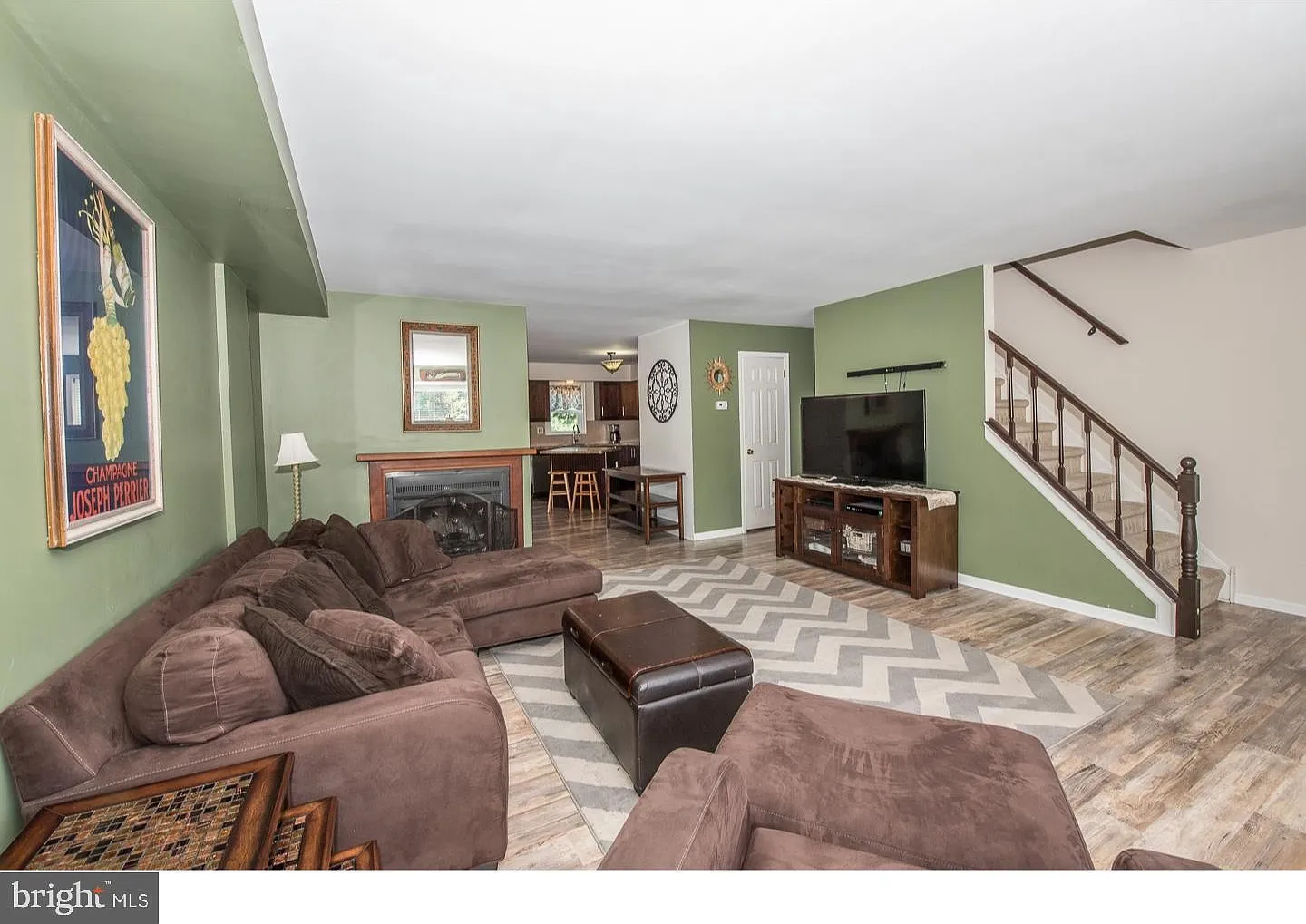 3 bed, 2.5 bath, 1520 sqft, $2,900 — Photo 3