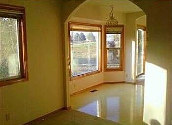 4th image of 8517 N Willowdale Dr