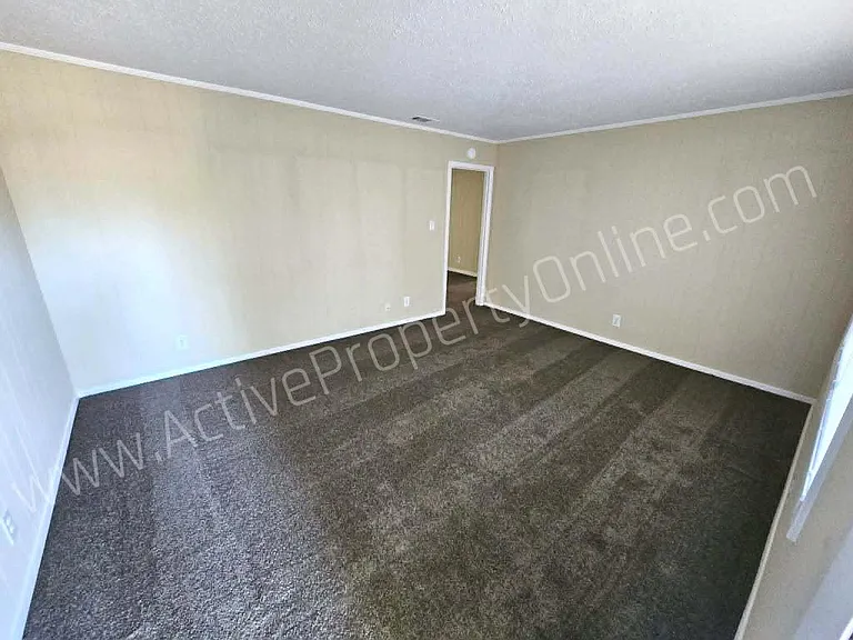 4126 Ayers Rd — Photo 2