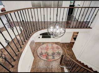 236 McCaffrey Rd, Newmarket, ON L3X1J3