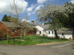 14 W Stockbridge Rd, Stockbridge, MA 01262